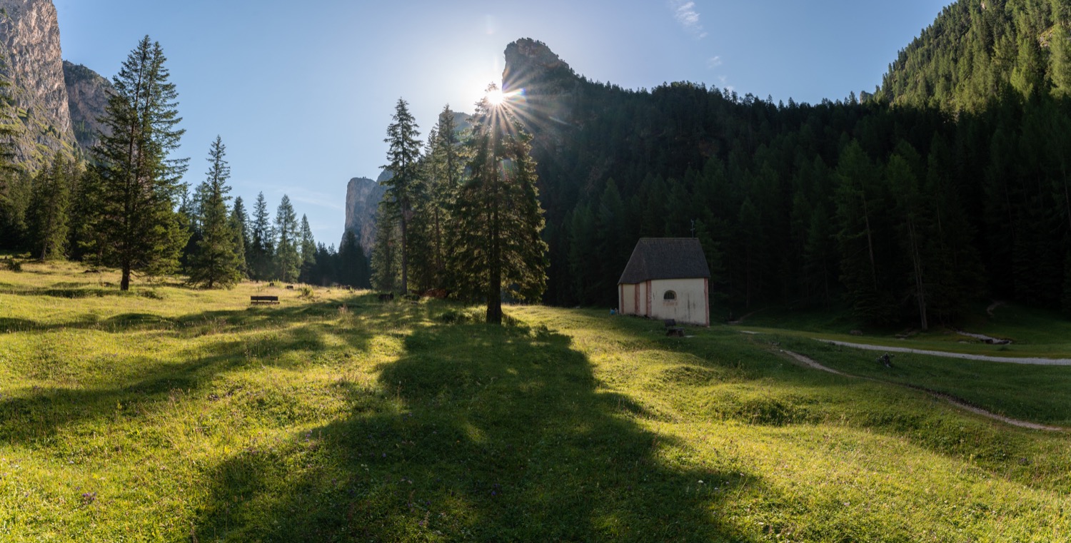 Chapel in Langental valley | 1/250s * f11 * ISO 320 * 14mm - 14-24mm F2.8 DG DN | Art 019 - Sony α7 IV Chapel in Langental valley