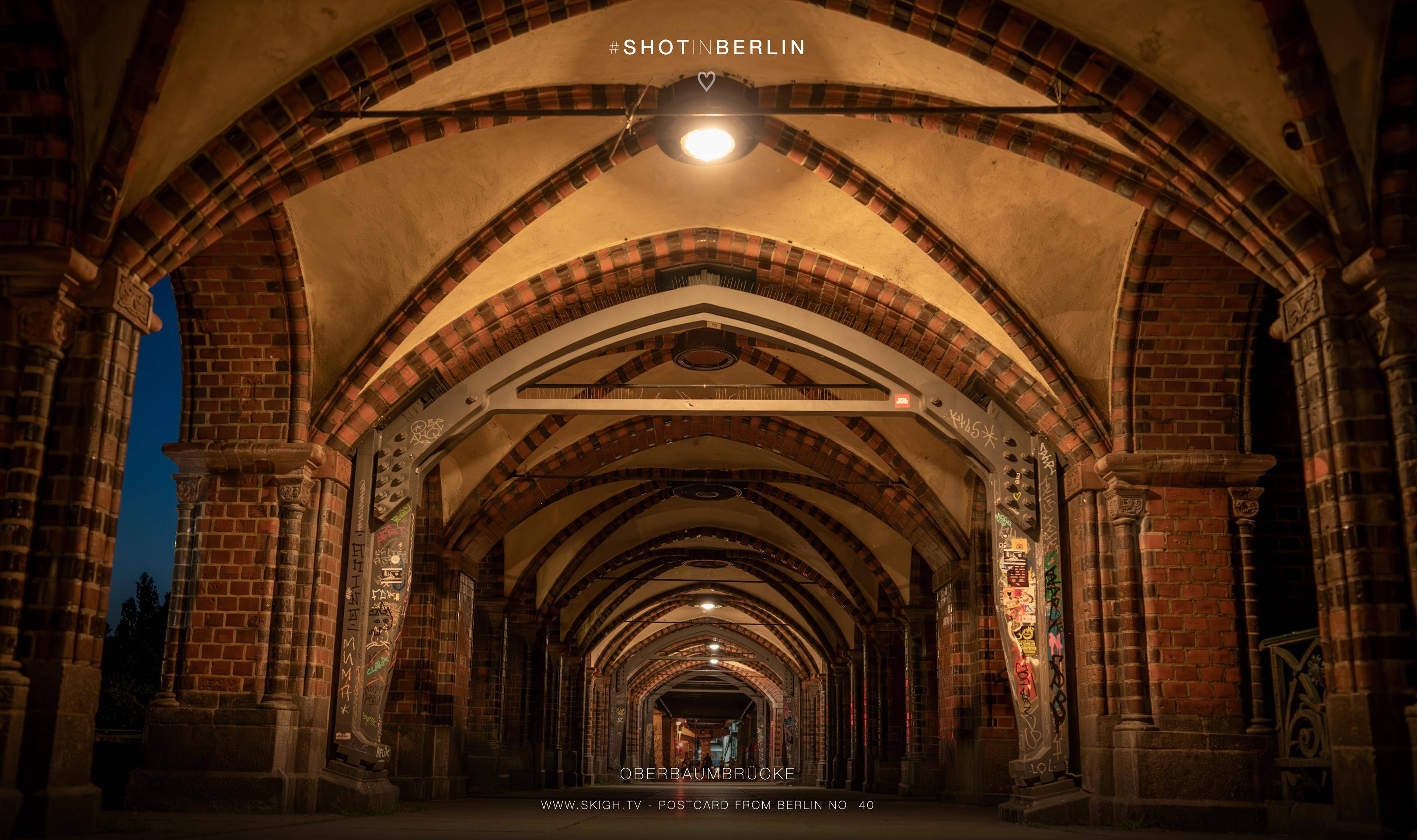 Oberbaumbrücke | 1/125s * f1.4 * ISO 8000 * 24mm - FE 24mm F1.4 GM - Sony α7 IV Oberbaumbrücke