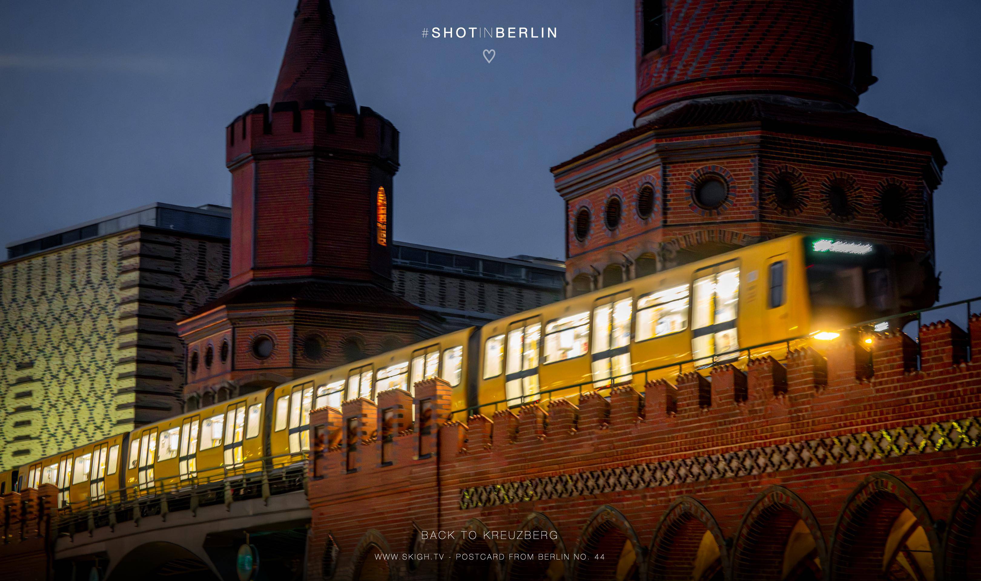 Back to Kreuzberg | 1/25s * f5.6 * ISO 12800 * 70mm - FE 70-300mm F4.5-5.6 G OSS - Sony α7R V Back to Kreuzberg