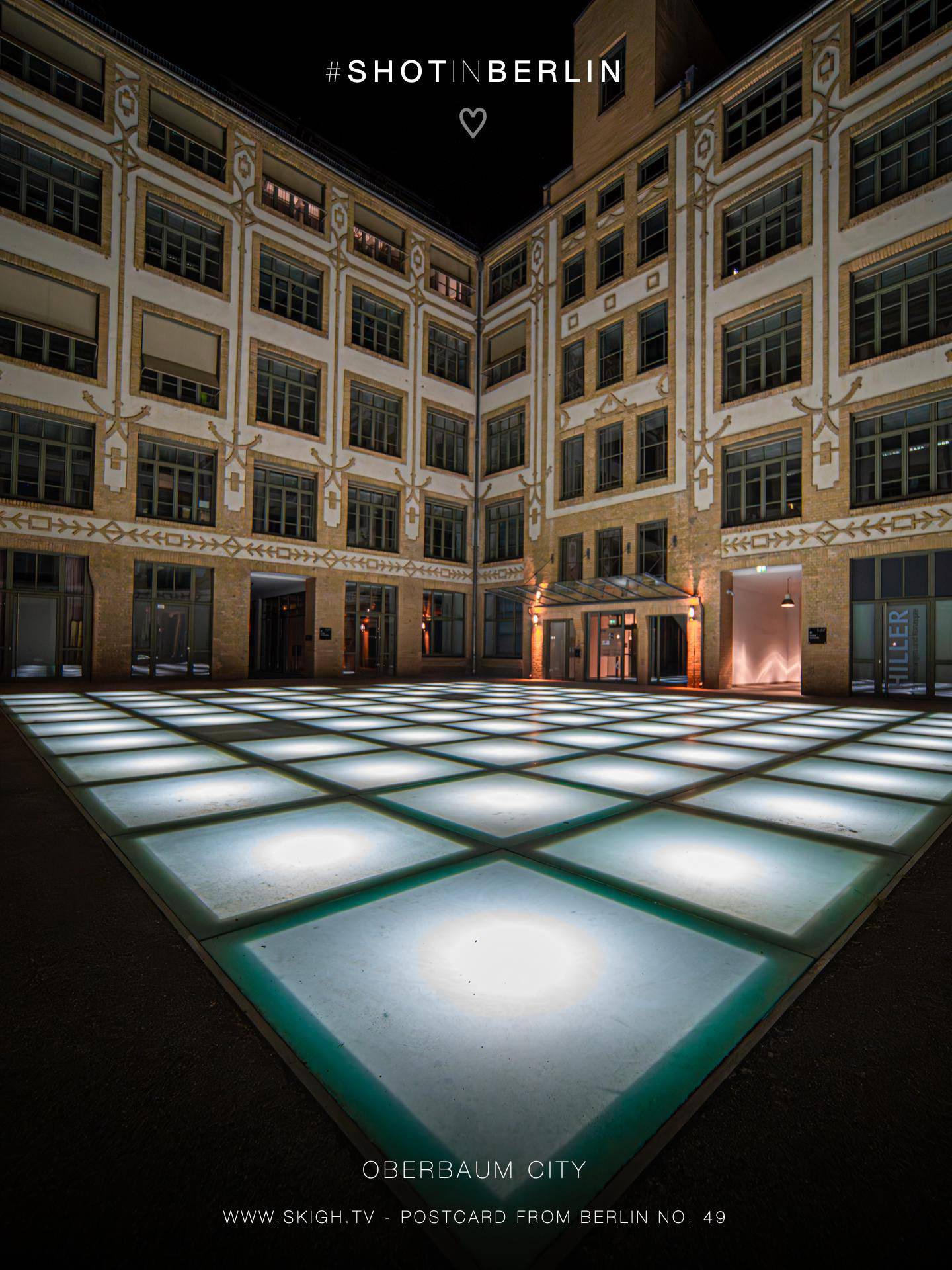 Oberbaum City | 1/125s * -- * ISO 5000 * -- - Laowa 10-18mm F4.5-5.6 FE - Sony α7 IV Oberbaum City