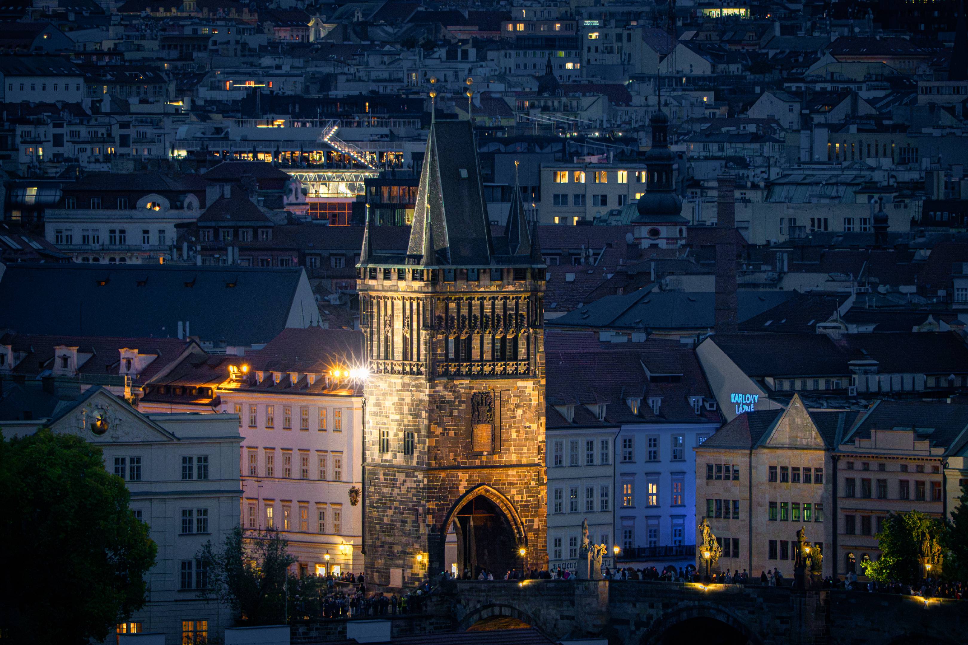 Staroměstská mostecká věž